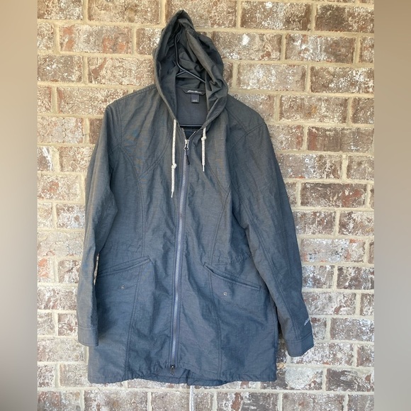 Eddie Bauer Jackets & Blazers - Women's Eddie Bauer gray lightweight zip up jacket. Size L